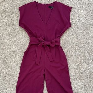 Slate & Willow Cropped Belted Jumpsuit Fuschia